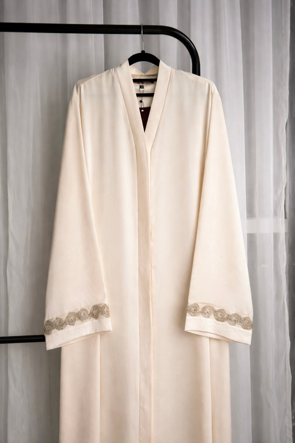 Pearl Abaya