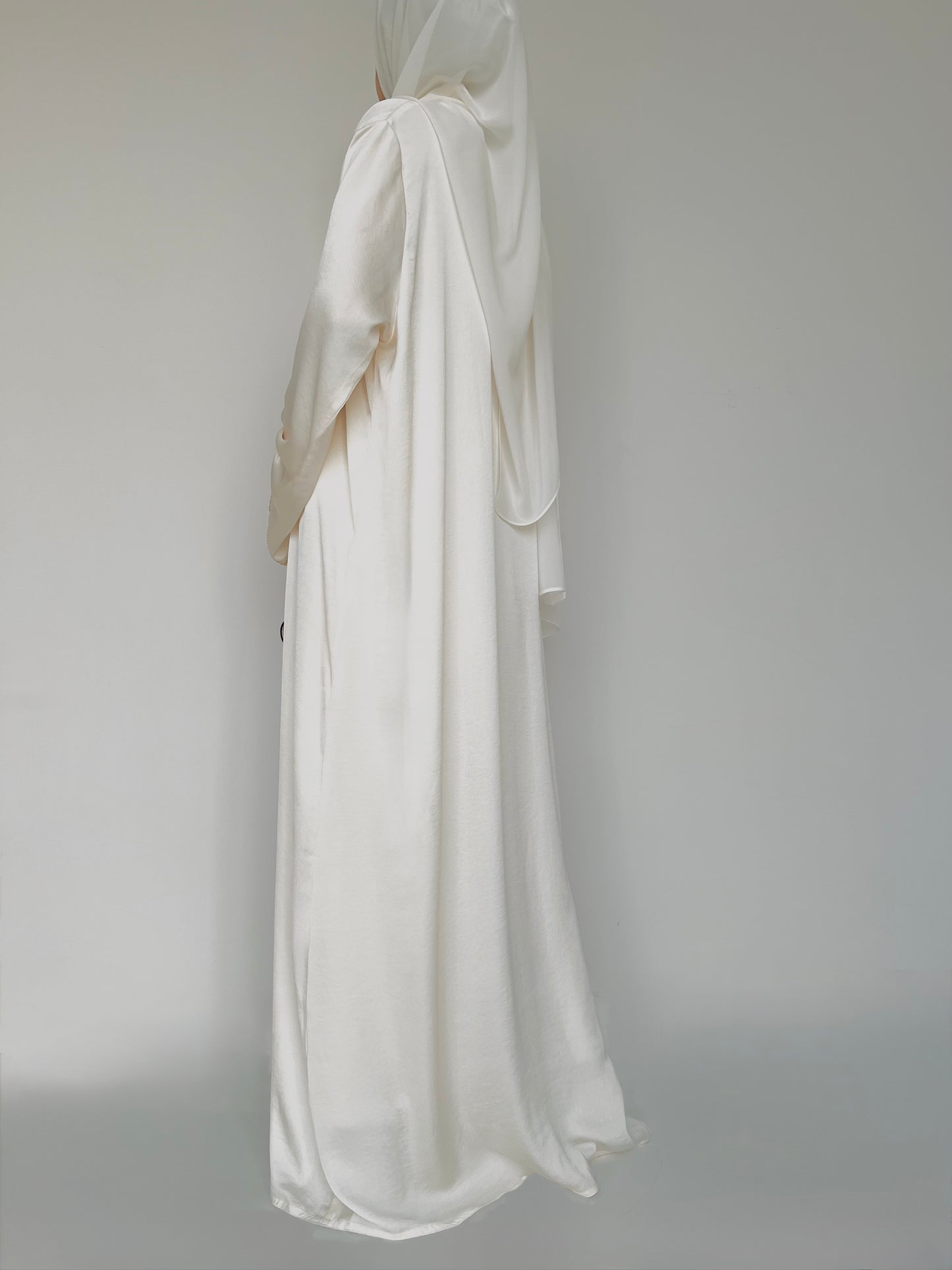 Pearl Abaya